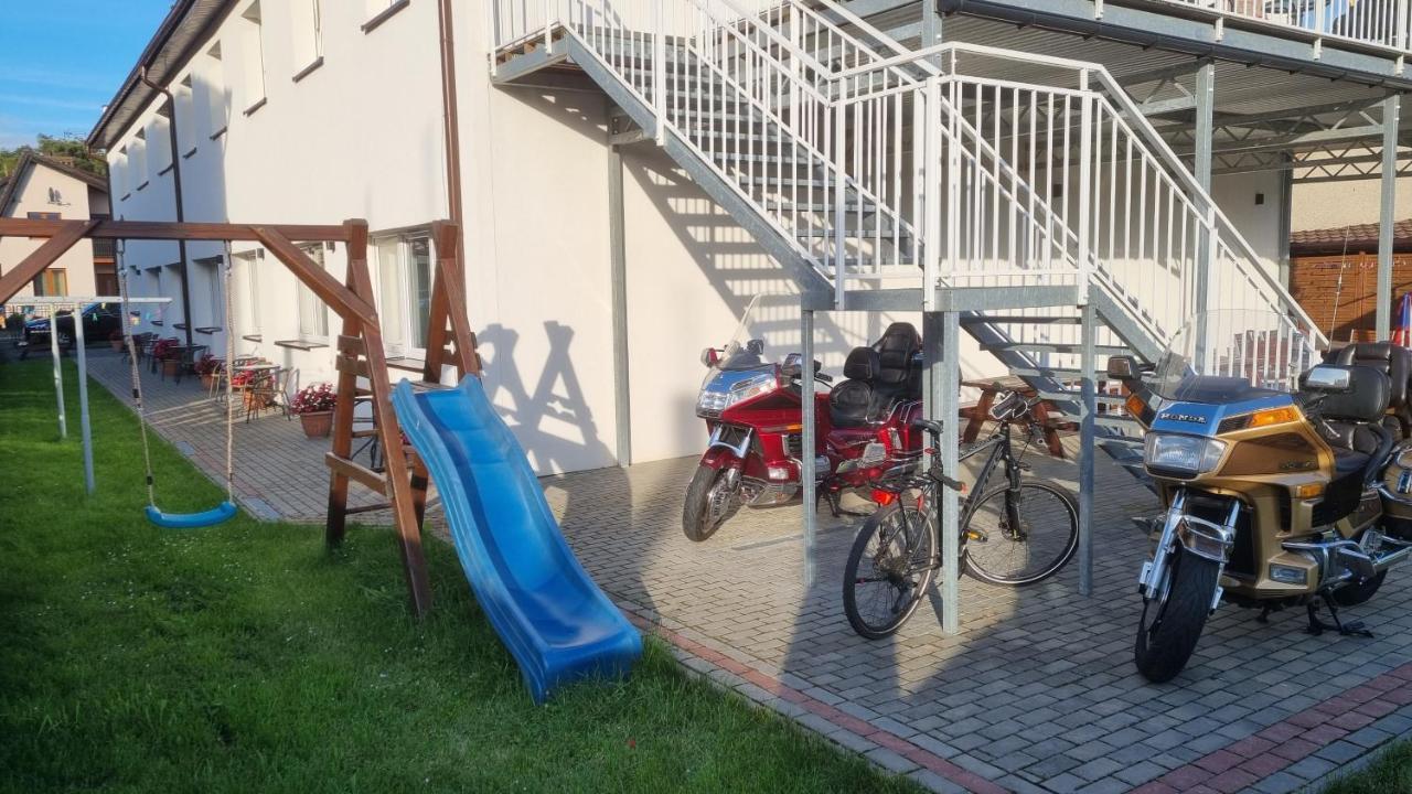 Pokoje Arka Miedzywodzie Exterior photo
